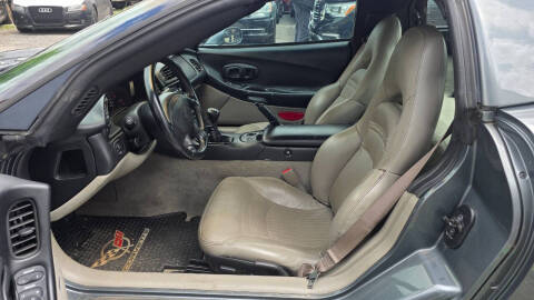 2003 Chevrolet Corvette