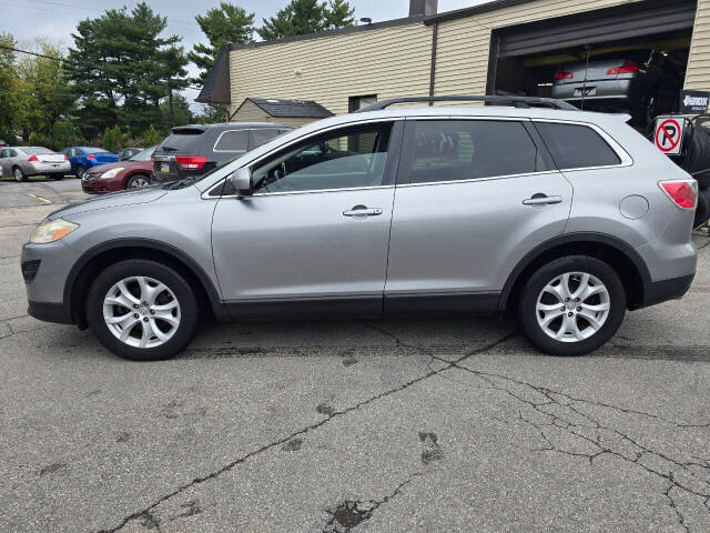 2012 Mazda CX-9 for sale at QUEENSGATE AUTO SALES in York, PA