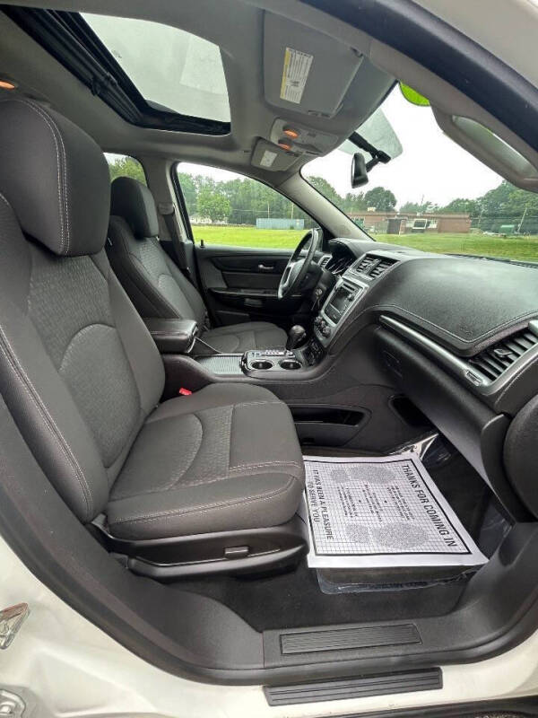 2015 GMC Acadia SLE-2