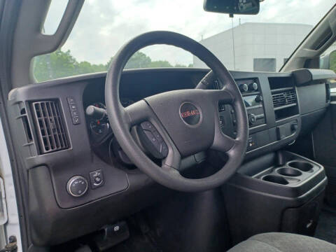 2024 GMC Savana 2500