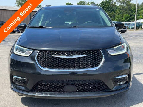 2022 Chrysler Pacifica Touring L