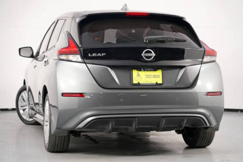 2025 Nissan LEAF S