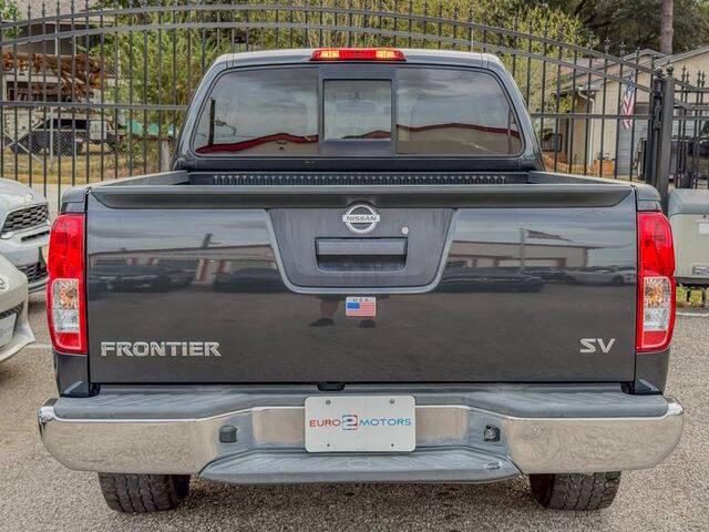 2015 Nissan Frontier SV