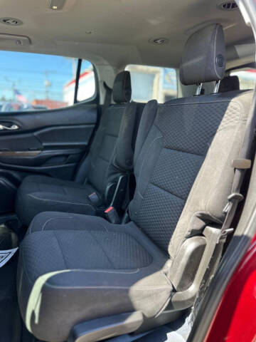 2018 GMC Acadia SLE-2