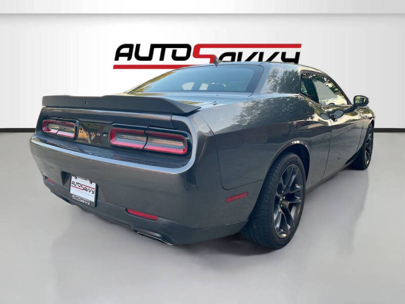 2022 Dodge Challenger