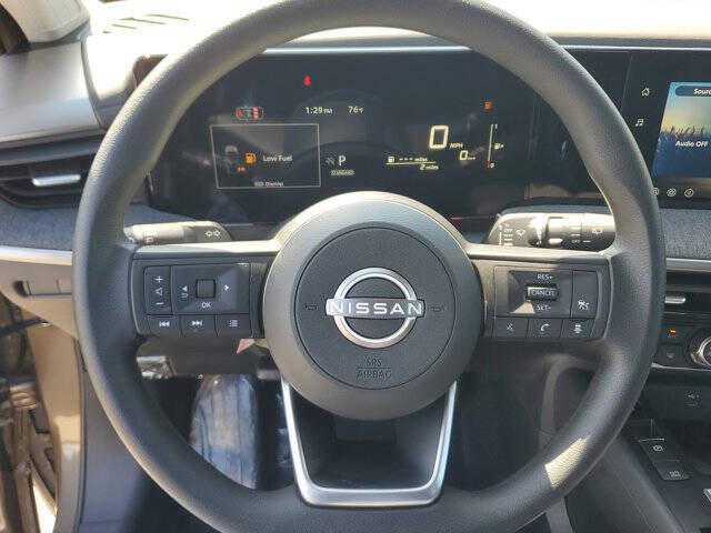 2026 Nissan Kicks S