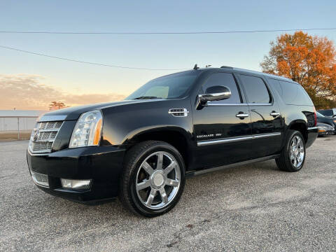 2013 Cadillac Escalade ESV for sale at Carworx LLC in Dunn NC