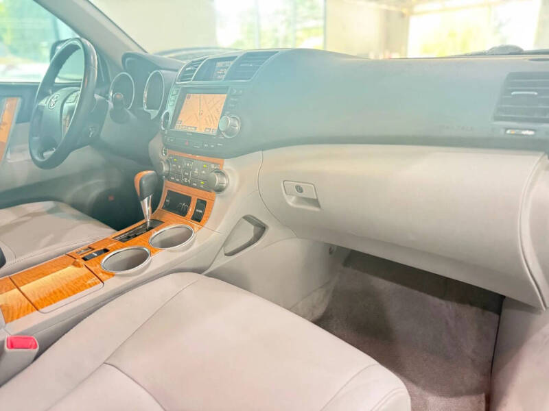 2008 Toyota Highlander Hybrid Limited