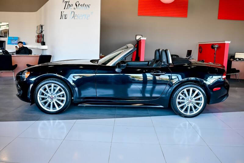 2019 FIAT 124 Spider Lusso