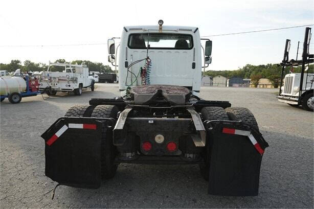2016 Freightliner M2 106