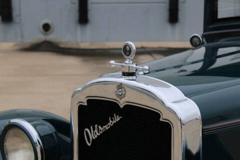 1927 Oldsmobile Sedan