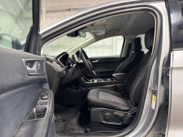2021 Ford Edge SE