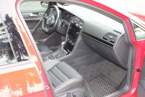 2019 Volkswagen Golf R 4Motion