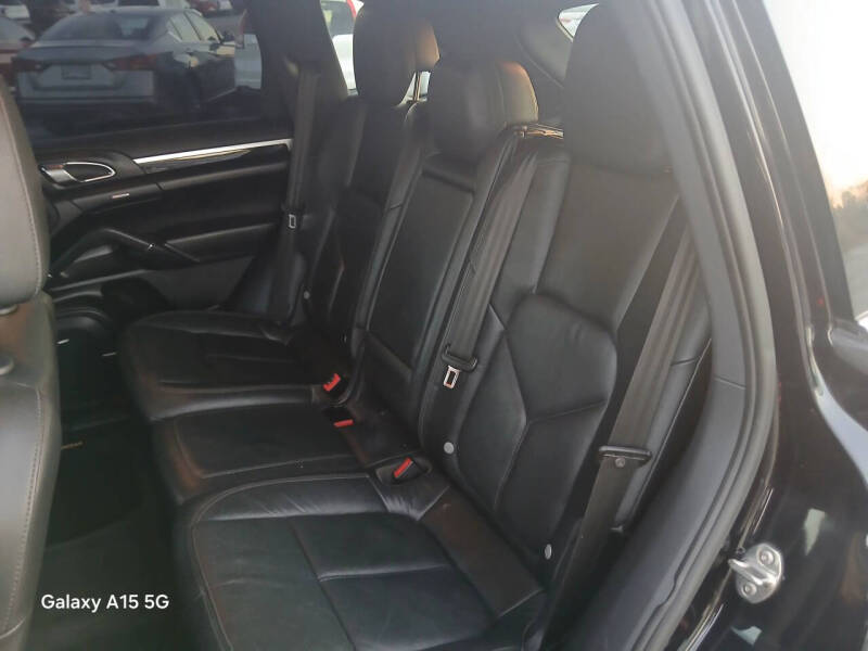 2011 Porsche Cayenne Tiptronic