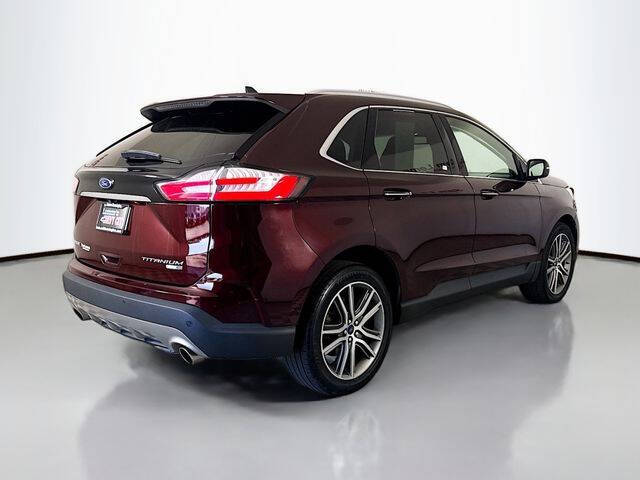 2020 Ford Edge Titanium