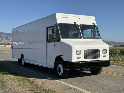 2012 Freightliner MT55 Chassis