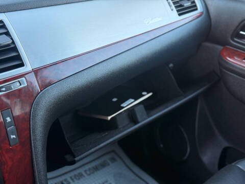 2011 Cadillac Escalade Premium