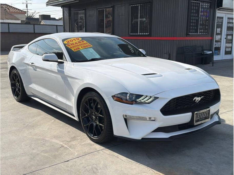 2019 Ford Mustang