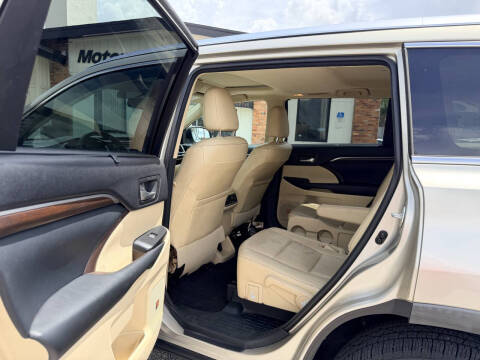 2014 Toyota Highlander Limited Platinum