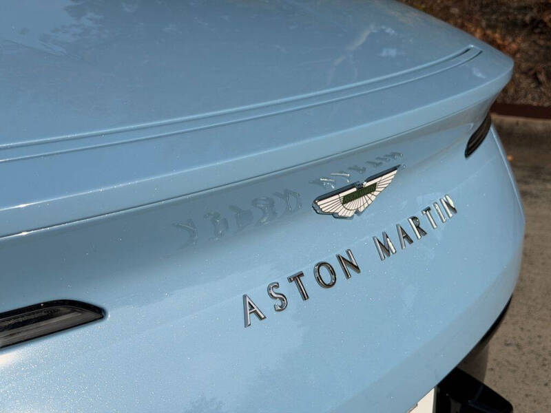 2023 Aston Martin DB11 Volante