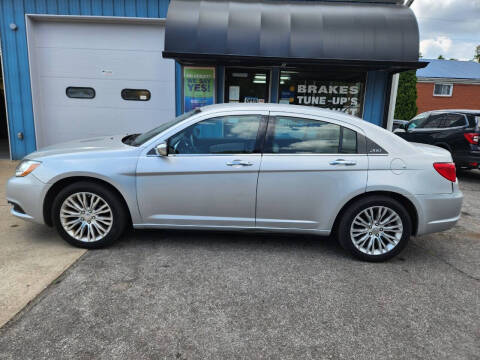 2011 Chrysler 200 for sale at Engle Road Auto in Fort Wayne IN