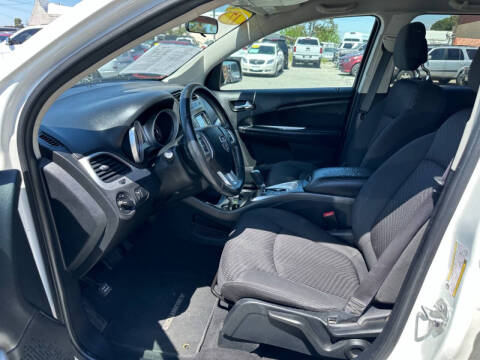 2017 Dodge Journey SE