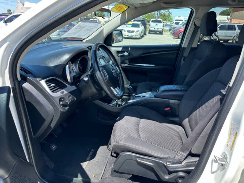2017 Dodge Journey SE