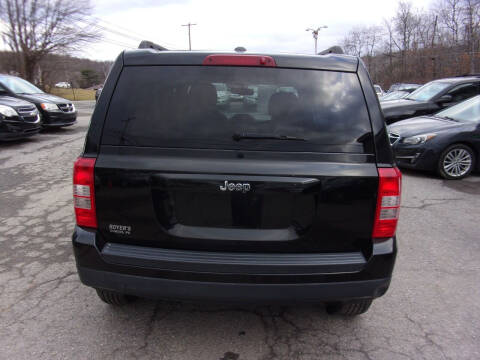 2016 Jeep Patriot Sport