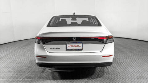 2025 Honda Accord SE