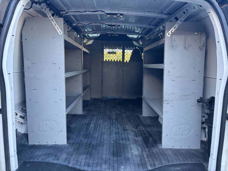 2019 Chevrolet Express 2500