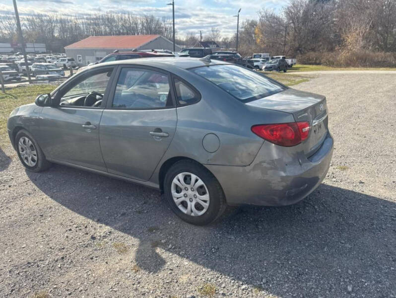 2010 Hyundai Elantra Blue