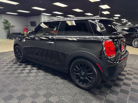 2018 MINI Hardtop 2 Door Cooper