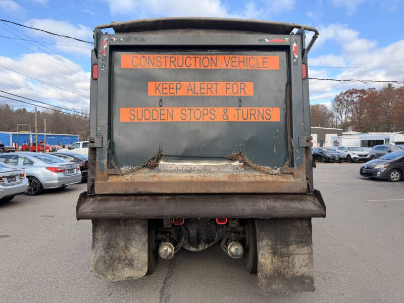 2013 Peterbilt Tri/A 367 8x4