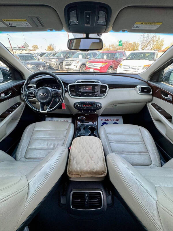 2016 Kia Sorento EX V6