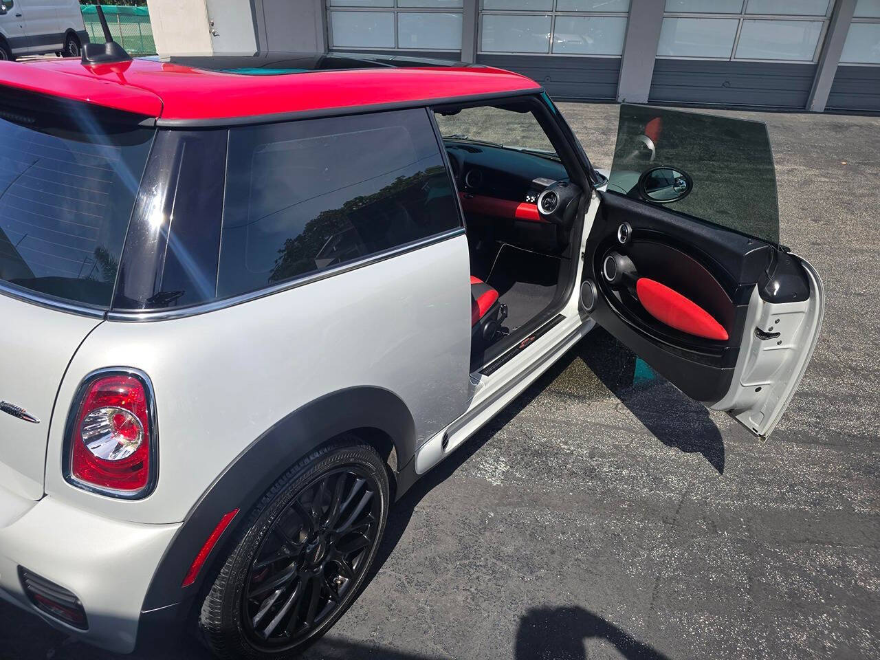 2012 MINI Cooper Hardtop 7