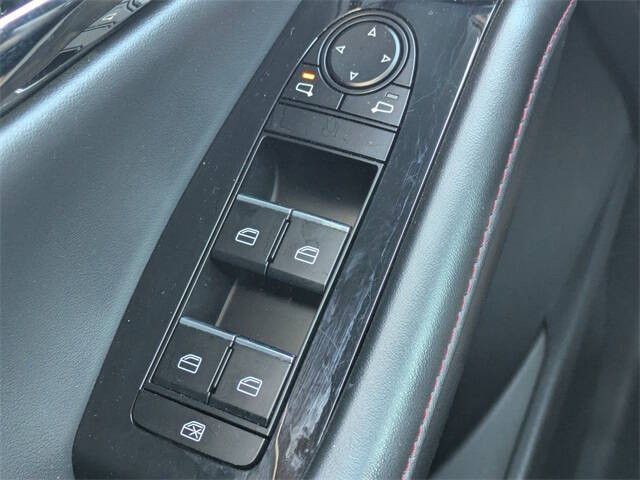 2023 Mazda CX-30 2.5 S Carbon Edition