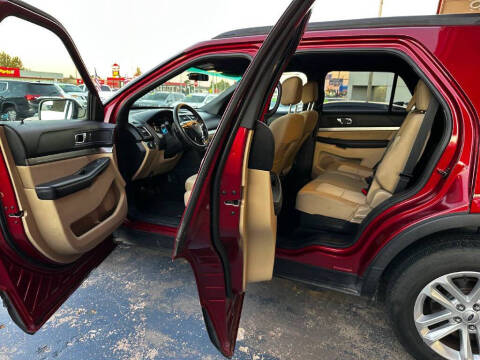 2016 Ford Explorer