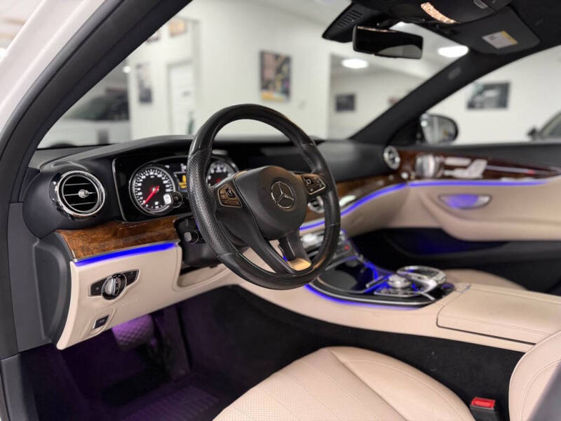 2017 Mercedes-Benz E-Class E 300 4MATIC