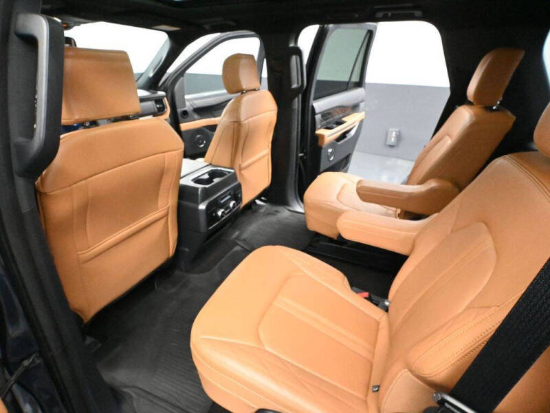 2023 Ford Expedition Platinum