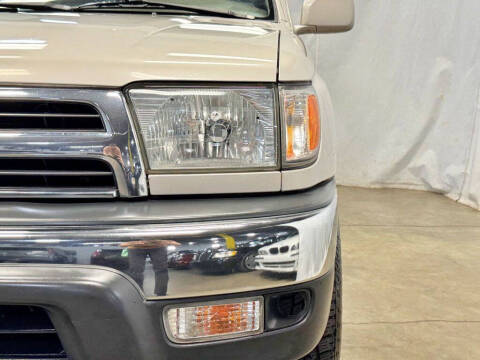 2000 Toyota 4Runner SR5
