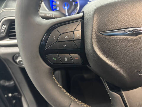 2022 Chrysler Pacifica Touring