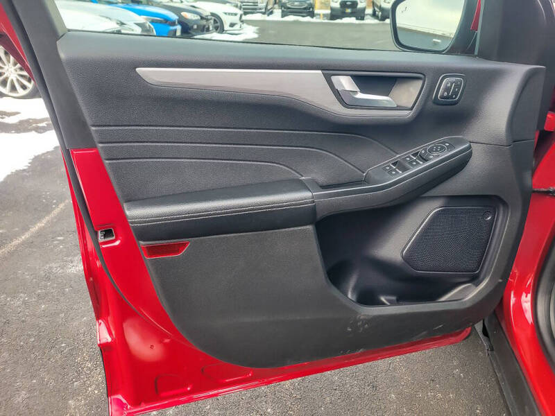 2024 Ford Escape Platinum