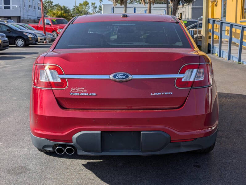 2012 Ford Taurus Limited