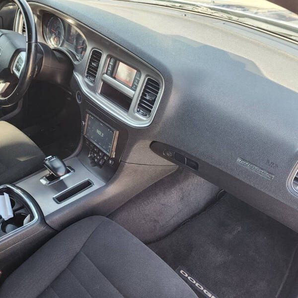 2012 Dodge Charger SXT