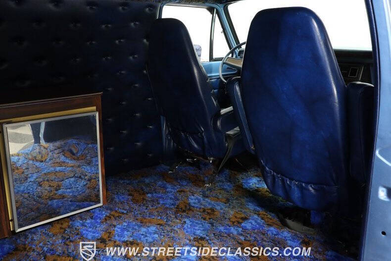 1977 Dodge D200 Pickup