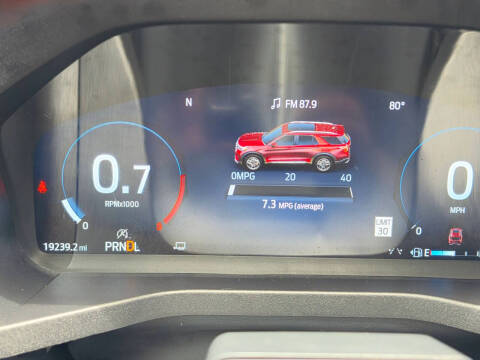 2025 Ford Explorer ST-Line