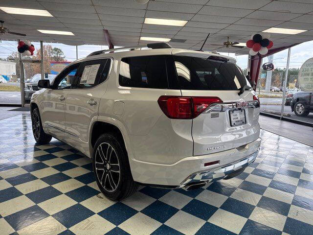 2019 GMC Acadia Denali