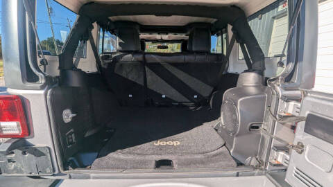 2013 Jeep Wrangler Unlimited Sahara