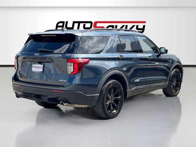 2023 Ford Explorer ST-Line