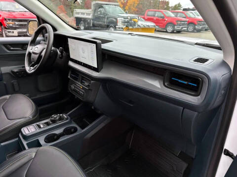 2025 Ford Maverick Lobo